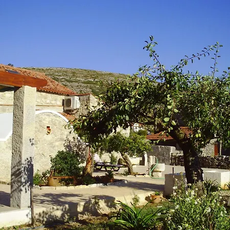 Kır Evi Retiro Da Avo Lidia - Mendiga